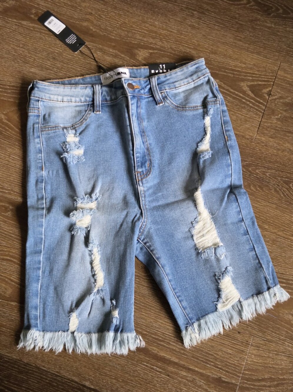 Light Blue Distressed Women’s Jeans Fashion Nova Shorts Size 11 Frayed